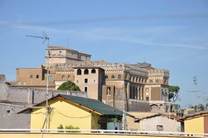 Le Di Via Ottaviano - In Bed & Breakfast Rome